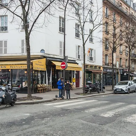 Vintage, F3 Avec Terrasse, Saint Charles Paris
